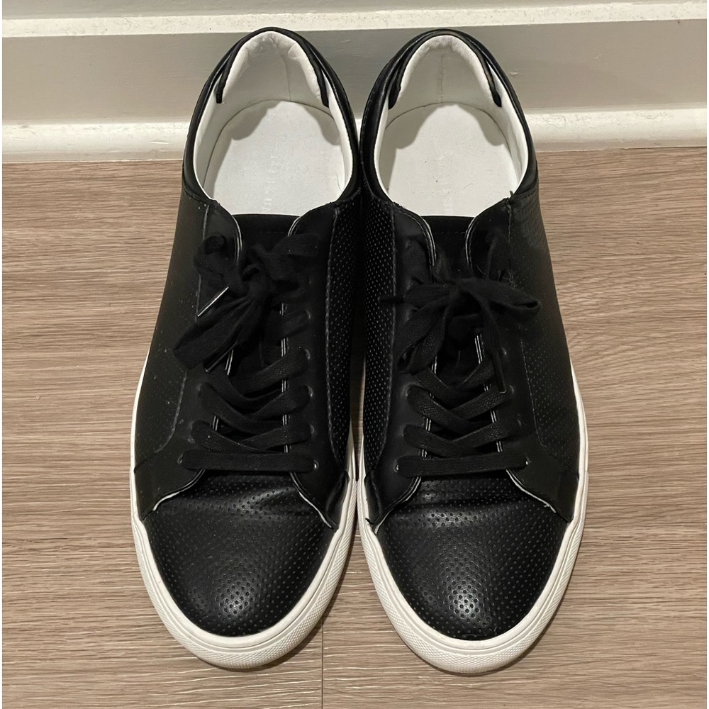 14th & Union Adrian Black Sneaker Size 10.5